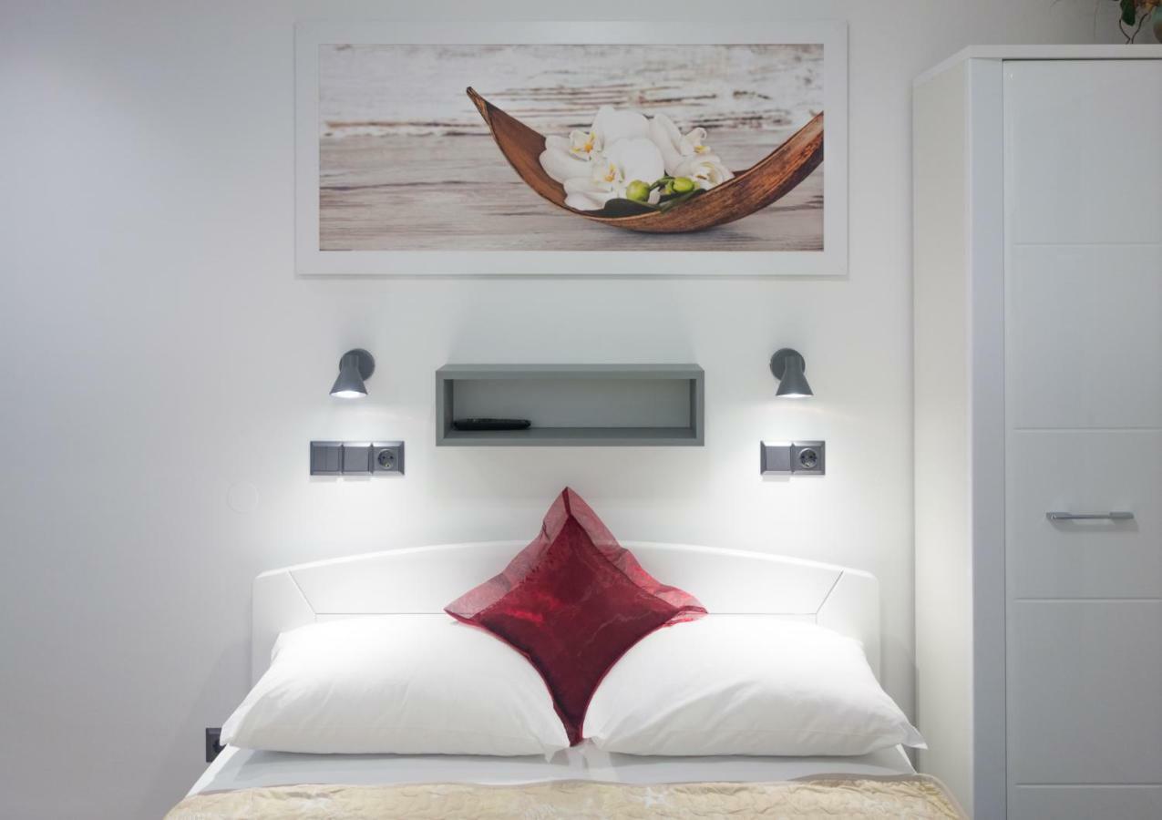 Apartments Stolfa 克尔克 外观 照片