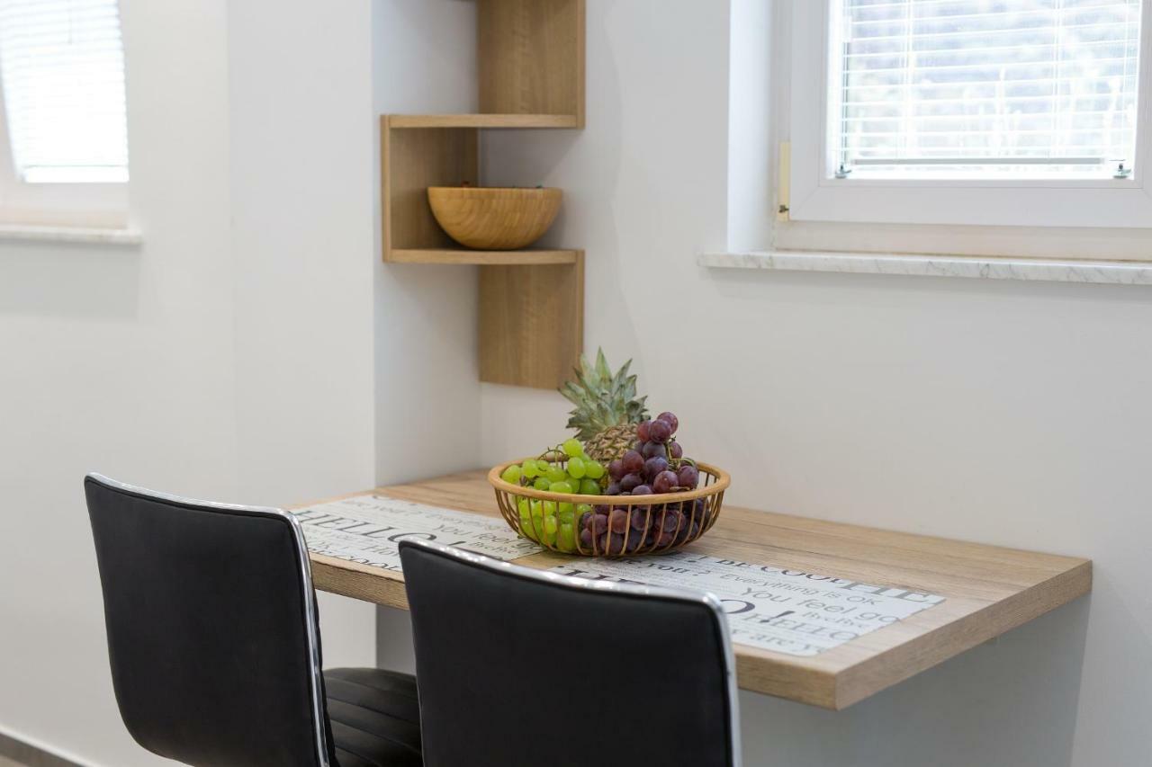 Apartments Stolfa 克尔克 外观 照片