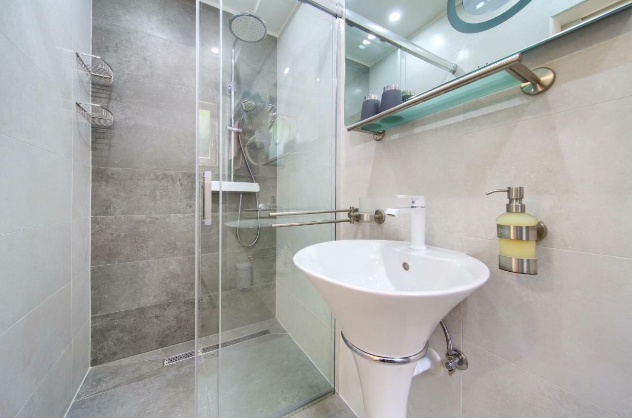 Apartments Stolfa 克尔克 外观 照片