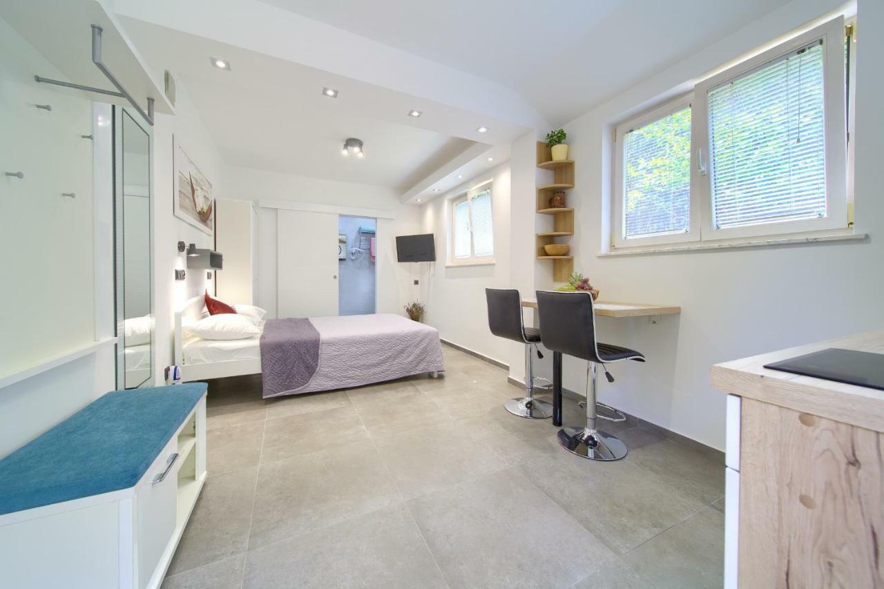 Apartments Stolfa 克尔克 外观 照片